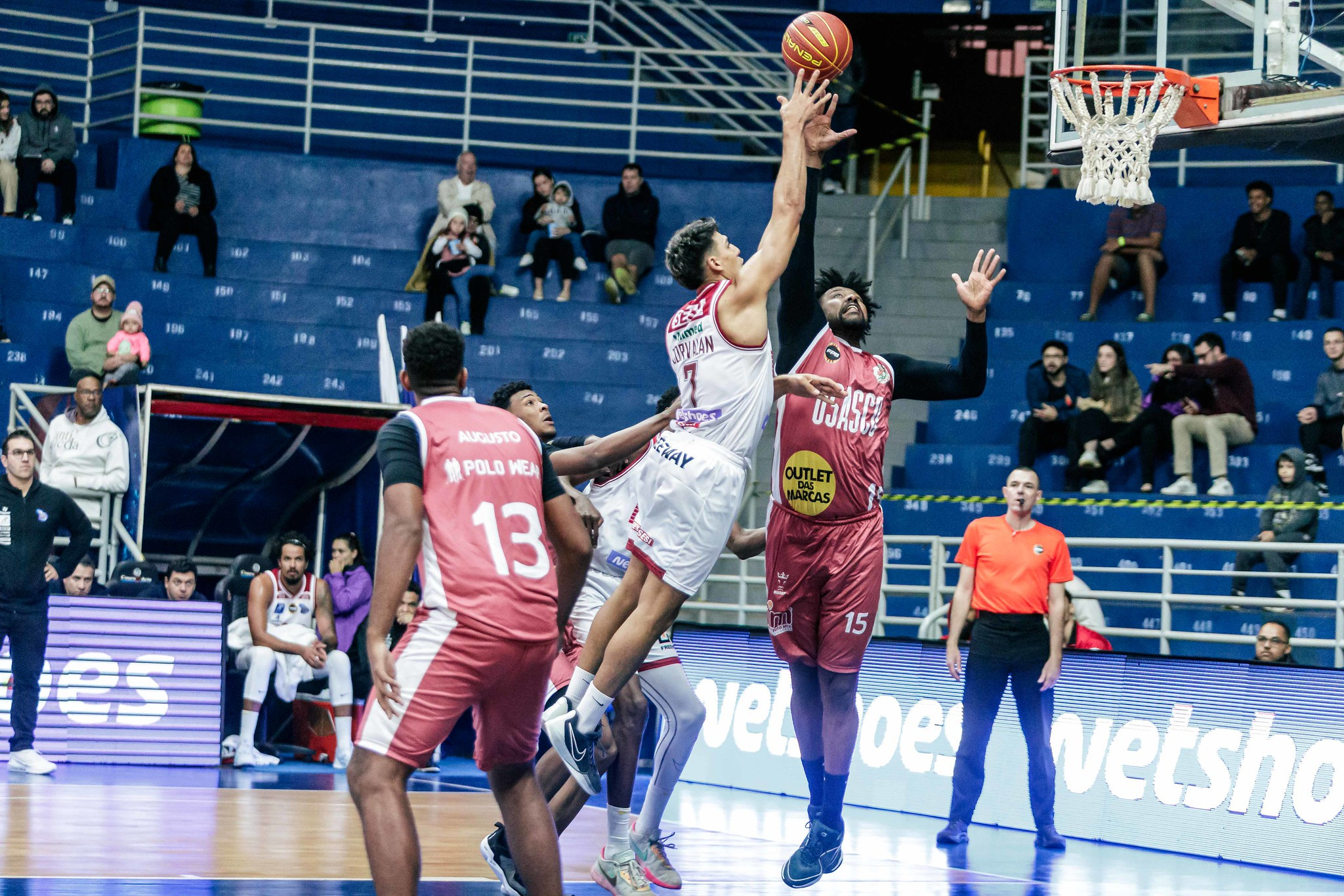 Sesi Franca faz primeiro jogo dos playoffs do Paulista fora de casa contra o Basket Osasco