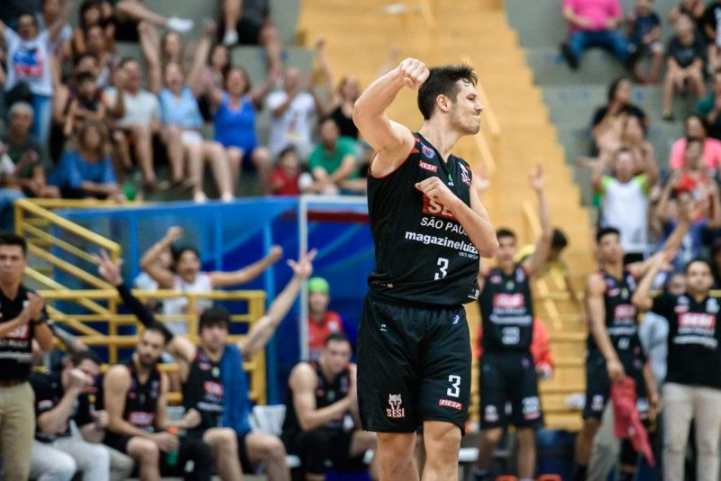 Rafael Mineiro retorna  ao Sesi Franca Basquete