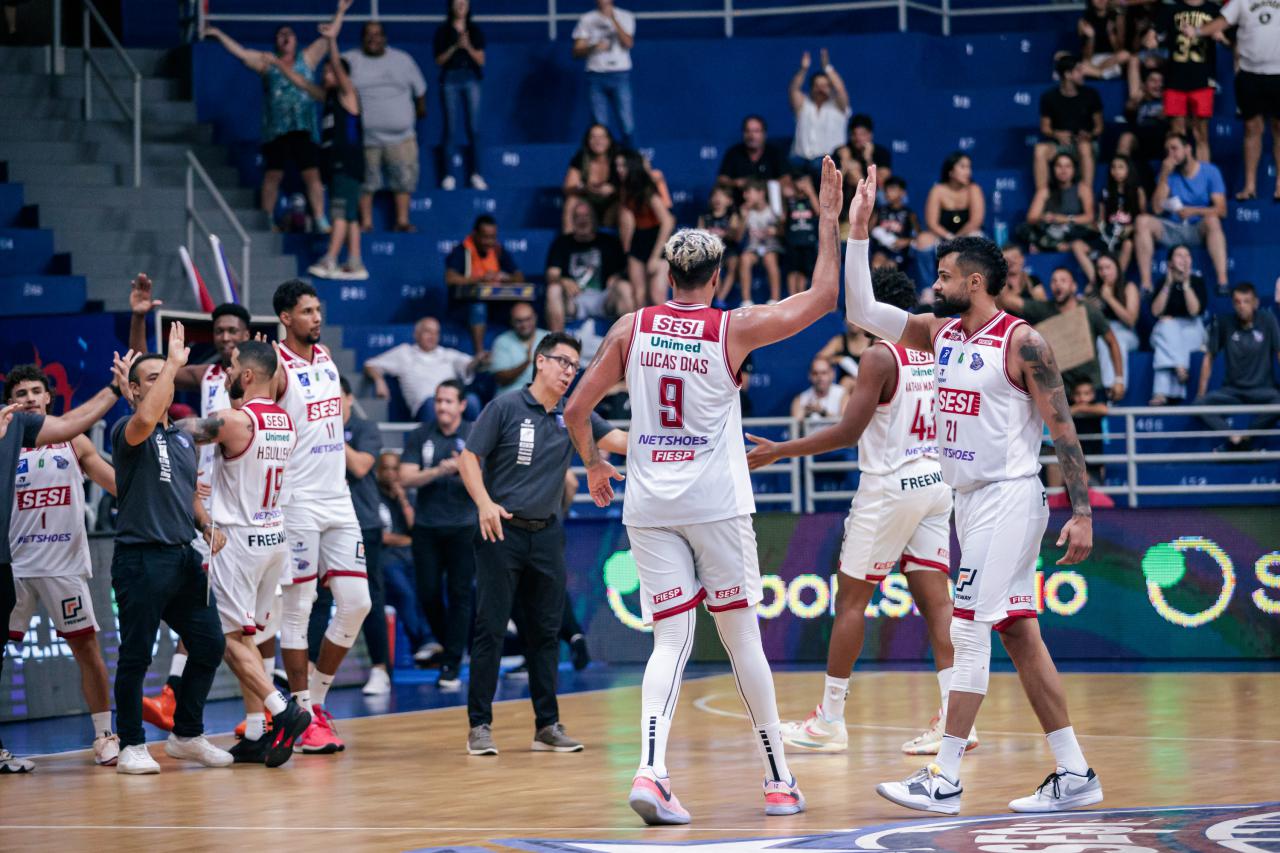 Sesi Franca vence o Brasília Basquete no Ginásio Pedrocão