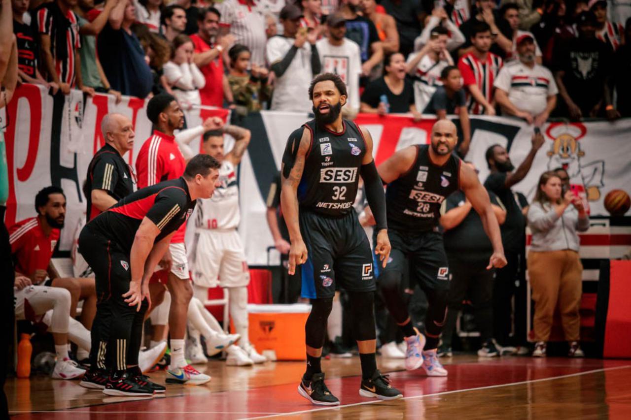 São Paulo, São José e Flamengo vencem jogos do dia do NBB